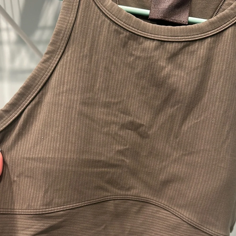 Green Crop Top - Picture 3 of 7